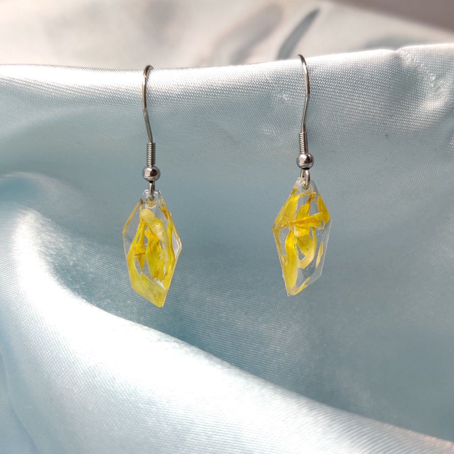 Calendula Resin Earrings