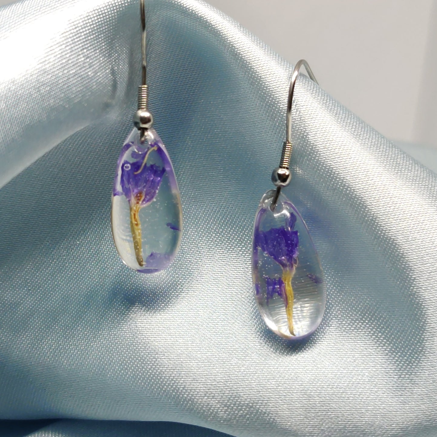 Forget-Me-Not Resin Earrings